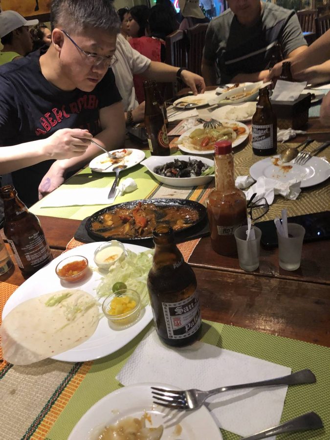 很丰富，出来又饱餐一顿