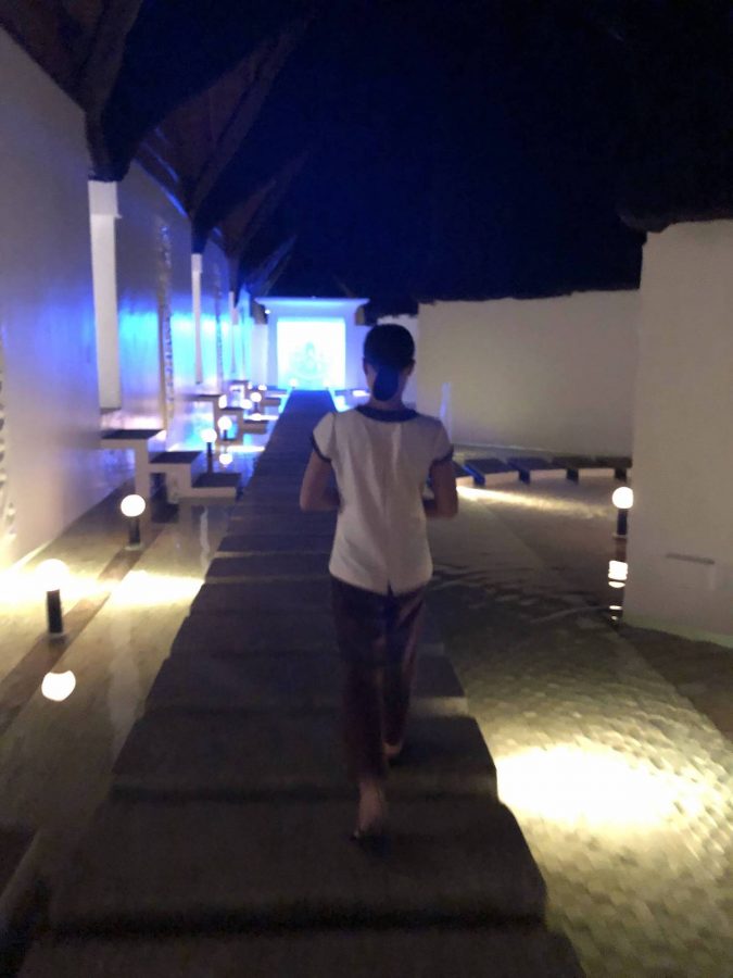 帝王SPA，会有服务人员带你去，每个人一个房间